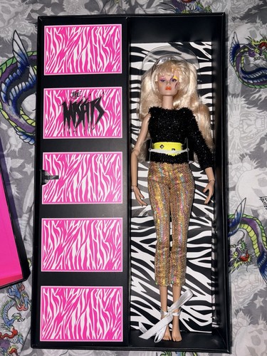 Jem and the holograms - and,