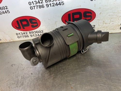Donaldson plastic air filter