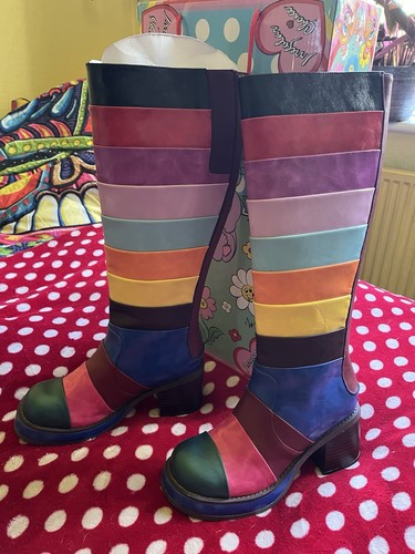 Irregular choice ammonite - irregular,