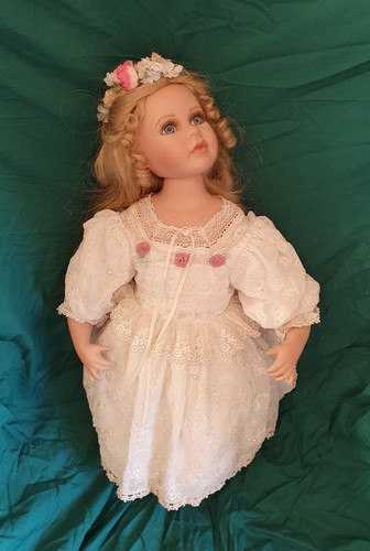 Alberon vintage porcelain doll - alberon,