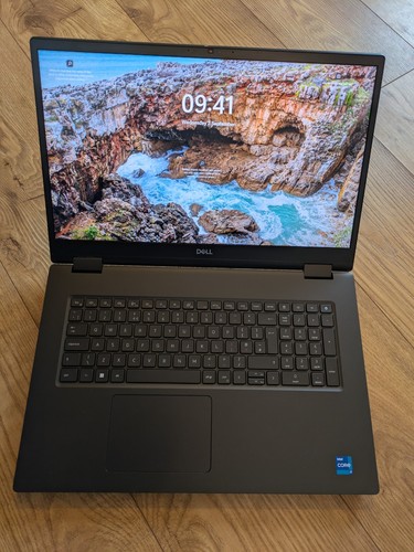 Dell precision 7780 core - dell, i7