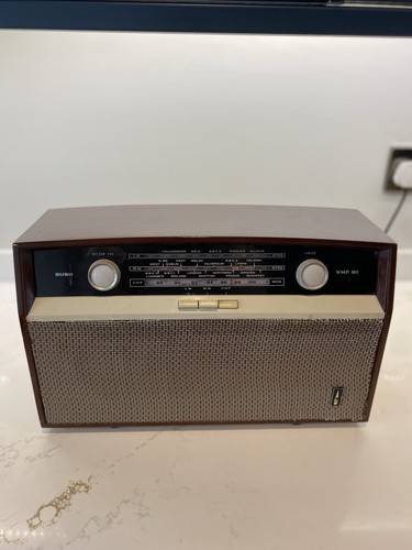 Bush vhf81 radio vintage - bush,