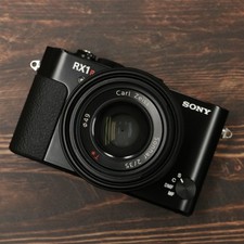 SONY Cyber-shot DSC-RX1RM2