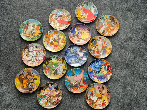 Kenleys disney plates 15 - disney,