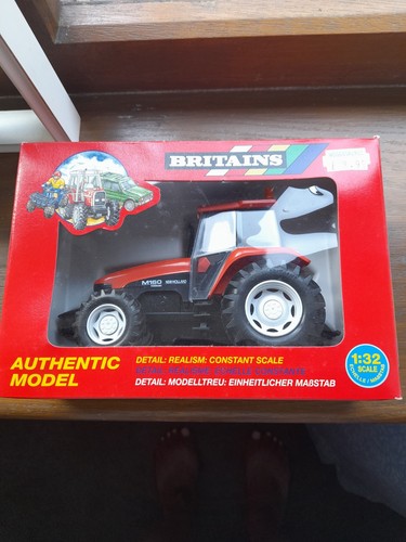 Britains new holland m160 - holland,