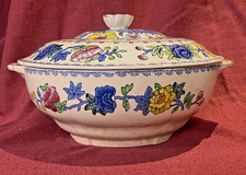 Vintage Masons 7.5" Lidded Tureen/Serving Dish Fair Vintage Cond chips to lid