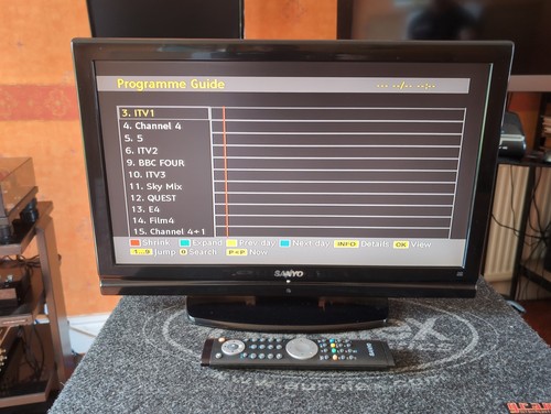 Sanyo ce22ld90b with - tv, 22"