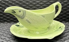 Antique Art Deco Green MELBA WARE Majolica Fish Salmon Sauce Boat & Plate Stand