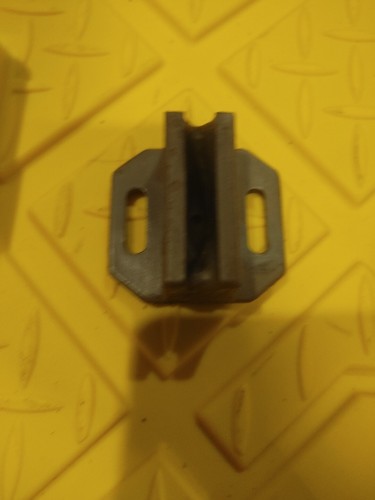 Storage buck bonnet stand for