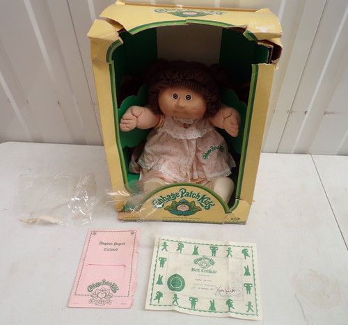 Vintage cabbage patch doll - cabbage,