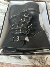 demonia swing 230 black vegan