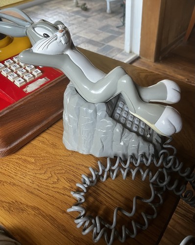 Vintage toshiba bugs - toshiba, bunny