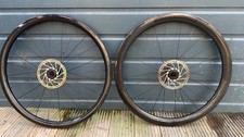 Super light carbon race wheels