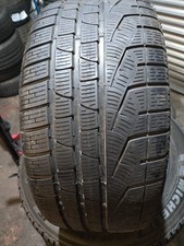 255/35R18(94V)M+S PIRELLI SOTTOZERO RUN FLAT TYRE DOT2216 5MM