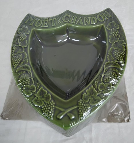 Dom perignon champagne - ,