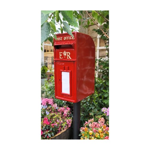 Post box wall mounted - post, mounted/pillar