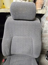 Mitsubishi Pajero front seats / driver & passenger seat