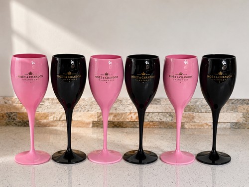 Moët chandon acrylic - 🥂moët,