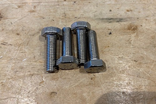 Engine head bolts - head,