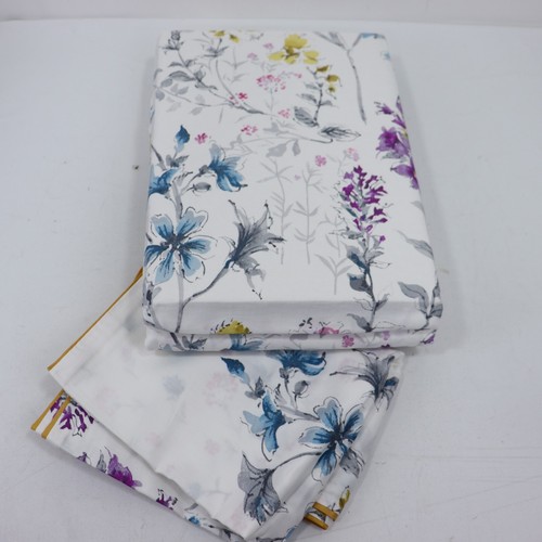 Laura ashley wild meadow duvet - laura,