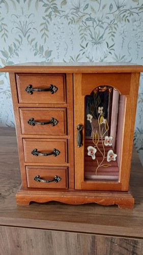 Vintage mele wooden jewellery - vintage,
