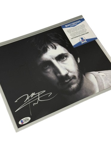Signed photo pete townshend - signed,