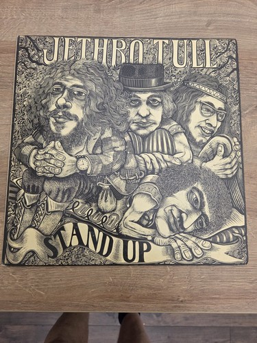 Jethro tull stand - jethro, lp