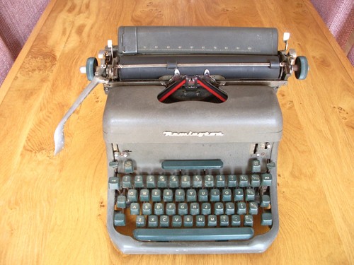 Remington rand typewriter - typewriter,