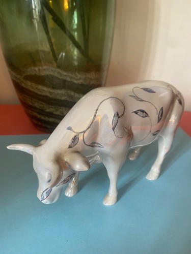 Cow parade beast - cow, of