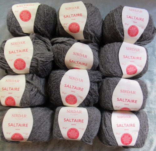 50g balls sirdar - 50g,