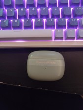 Bowers & Wilkins Pi8 Wireless