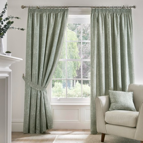 Pencil pleat curtains - 3",