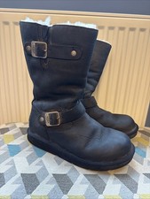 Ladies UGG Kensington Boots