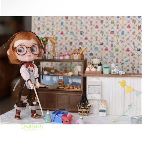 Unfinished doll house - doll,