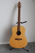 Seagull Excursion Walnut SG