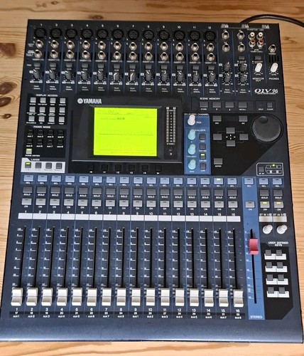 Yamaha 01v96 digital mixer - yamaha,