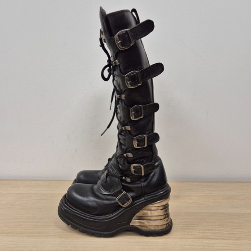 New rock reactor knee high - new, rock reactor