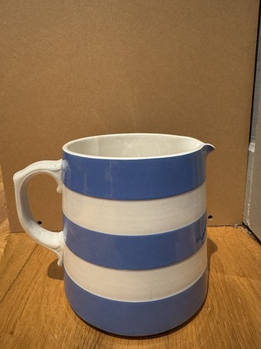 Green cornishware jug - t.g.,