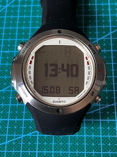 Suunto dive computer watch - d6,