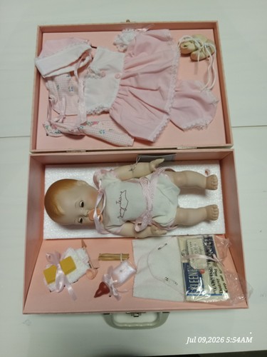 1999 danbury mint tiny tears - tiny,