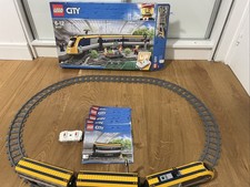 LEGO CITY: Passenger Train