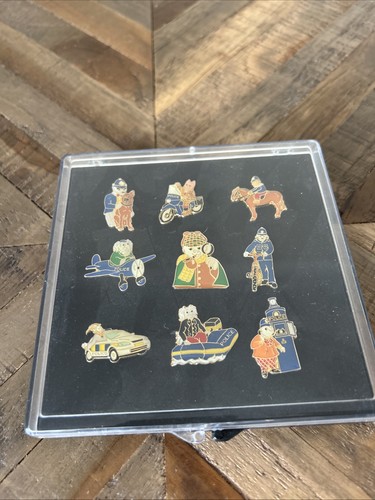 Rupert bear pin badge - , 9