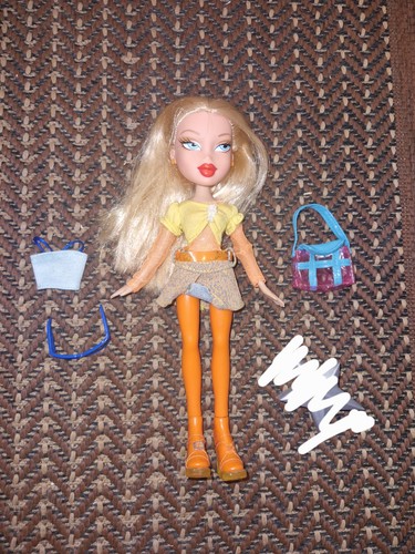 Bratz icandy cloe doll and - bratz,
