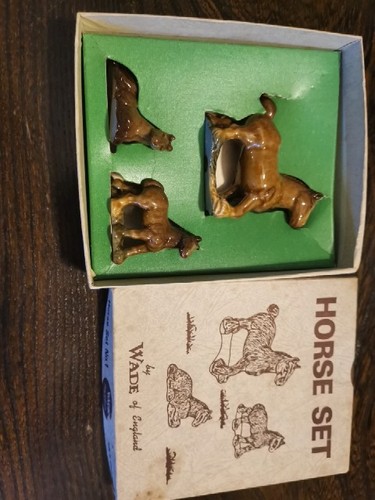 Wade set three shire - shire, horses