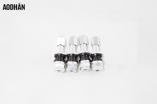 Aodhan bolt on silver - v1,