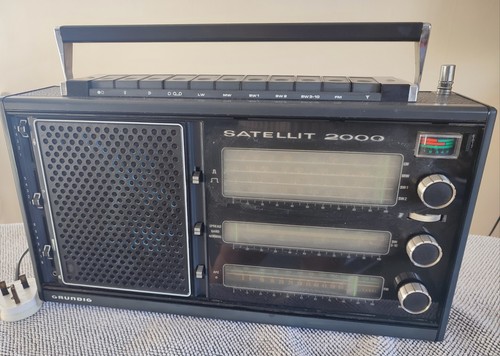 Grundig satellit 2000 radio - 2000,