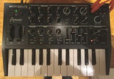 Arturia Microbrute - Classic