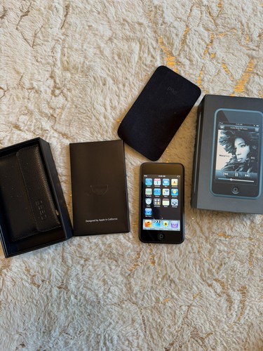 Boxed apple ipod touch - boxed,