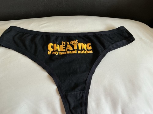 Naughty knickers it s - knickers,