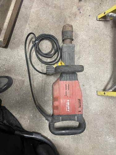 Used hilti te905 avr - used,